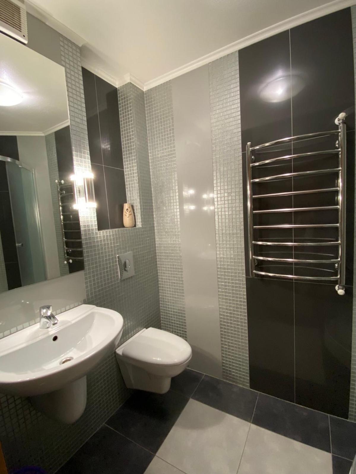 Apartamento Центр Яворницького 55 Пассаж Dnipro Exterior foto